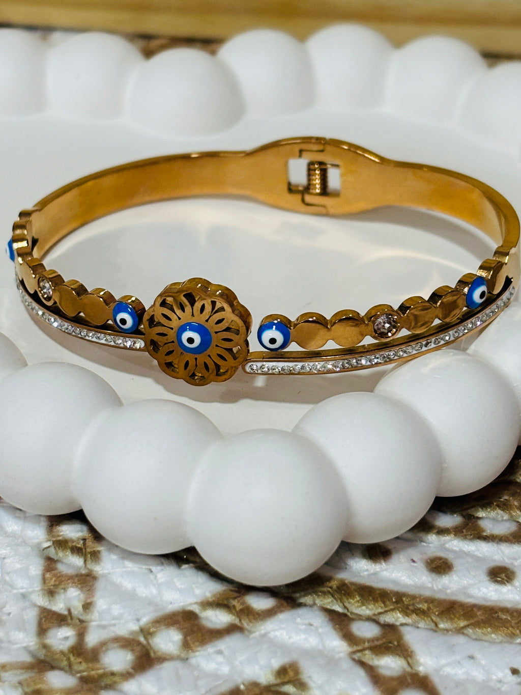 Floral evil eye diamond studded bracelet