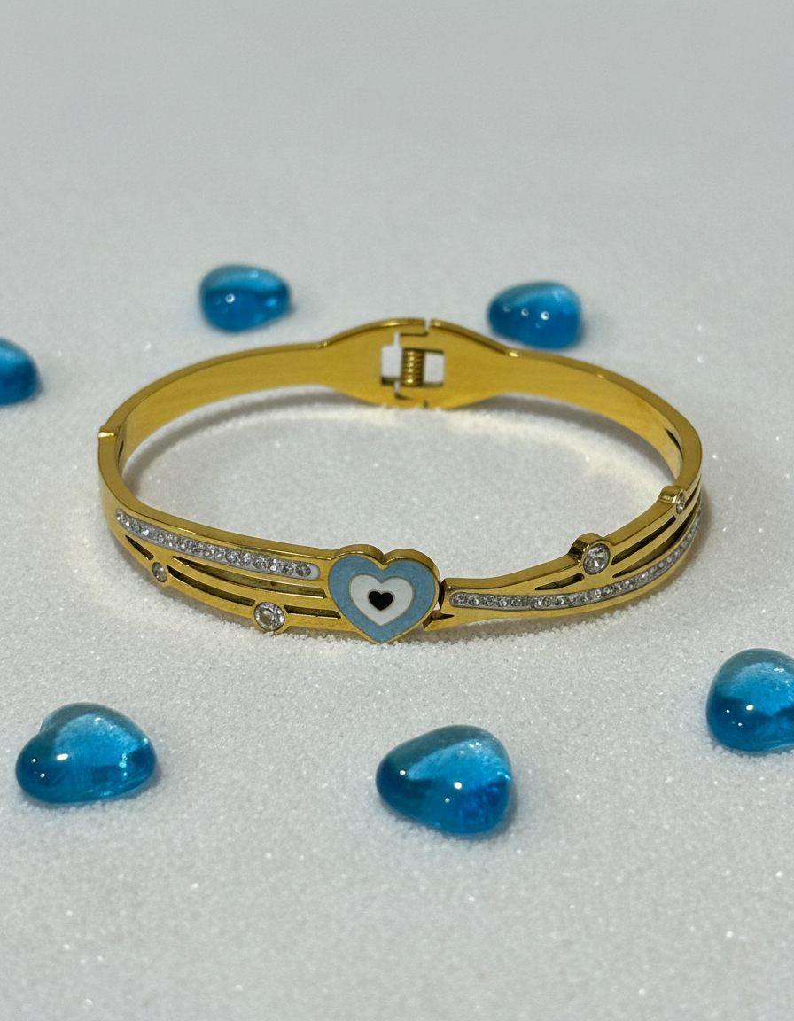 Heart evil eye diamond studded bracelet